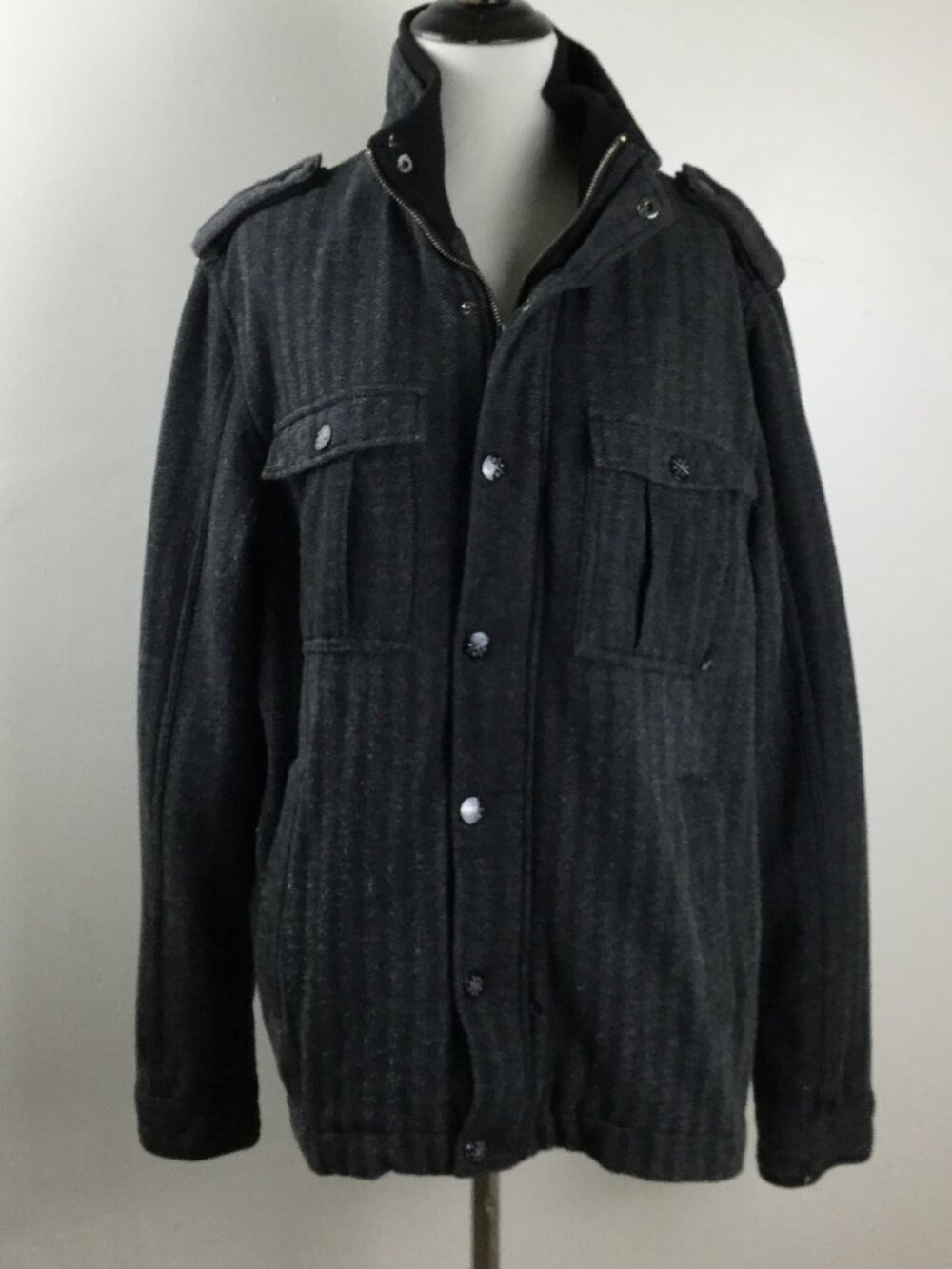 LOST Jacket l